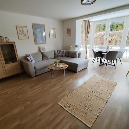 - Seebrise Am Zwenkauer * Zwenkau